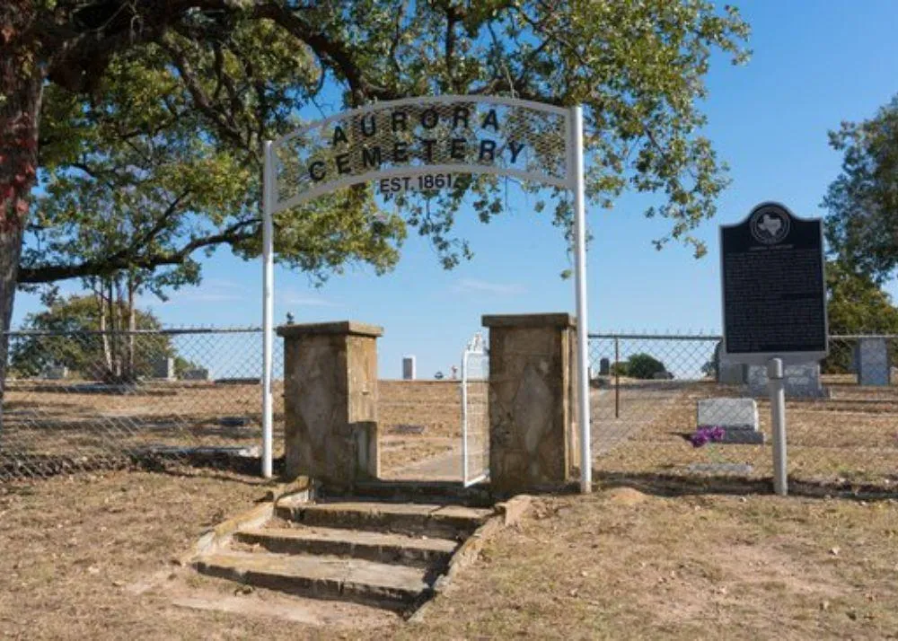 Secret places where aliens were sighted: Aurora Cemetery