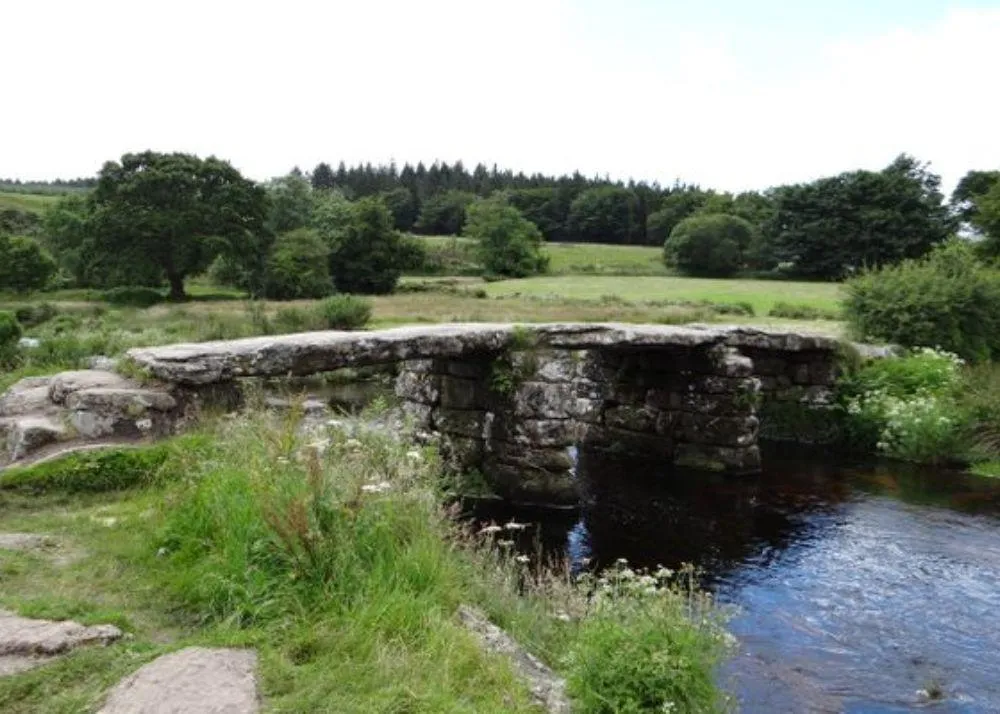 Secret places where aliens were sighted: Hollowcombe Bottom