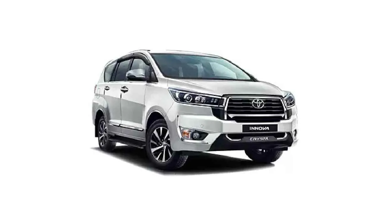 Powerful Engine and Transmission of Innova Crysta GX+