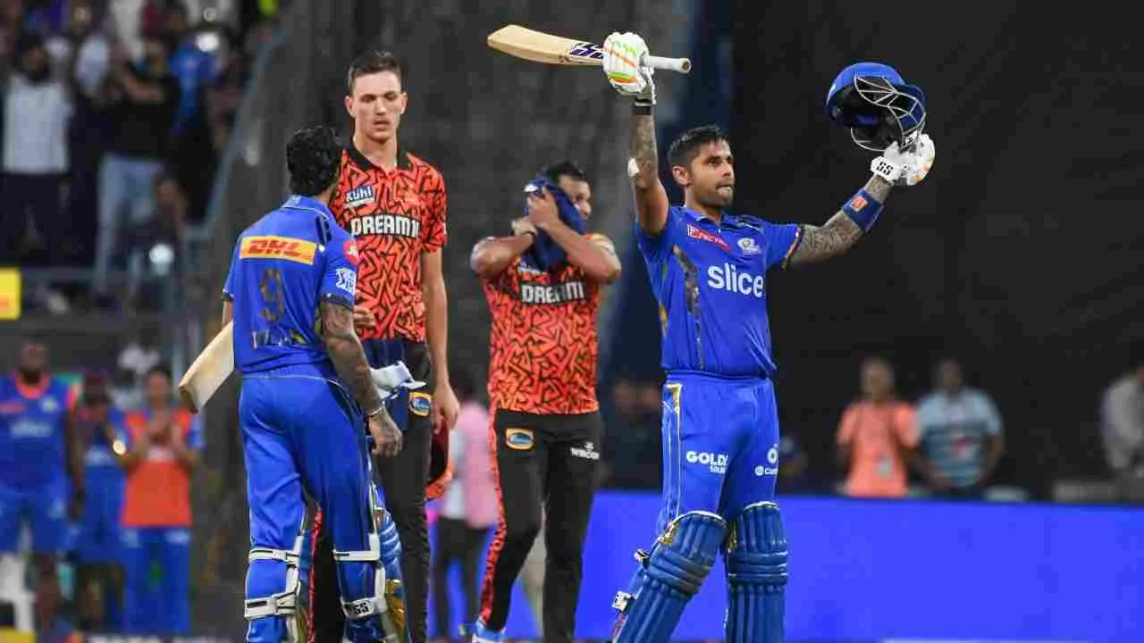 Mumbai Indians and Sunrisers Hyderabad