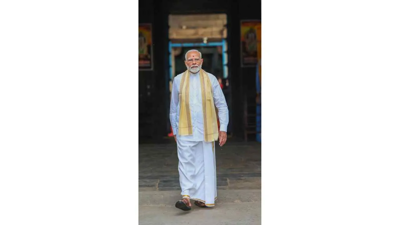 PM Modi's Spiritual Retreat_ 45-Hour Meditation at Vivekananda Rock Memorial (4)