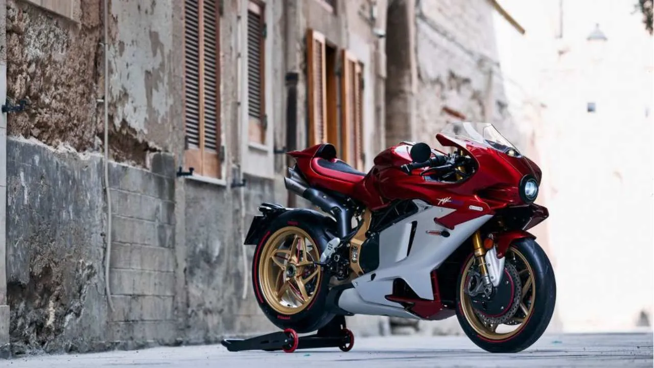 Attractive design of MV Agusta