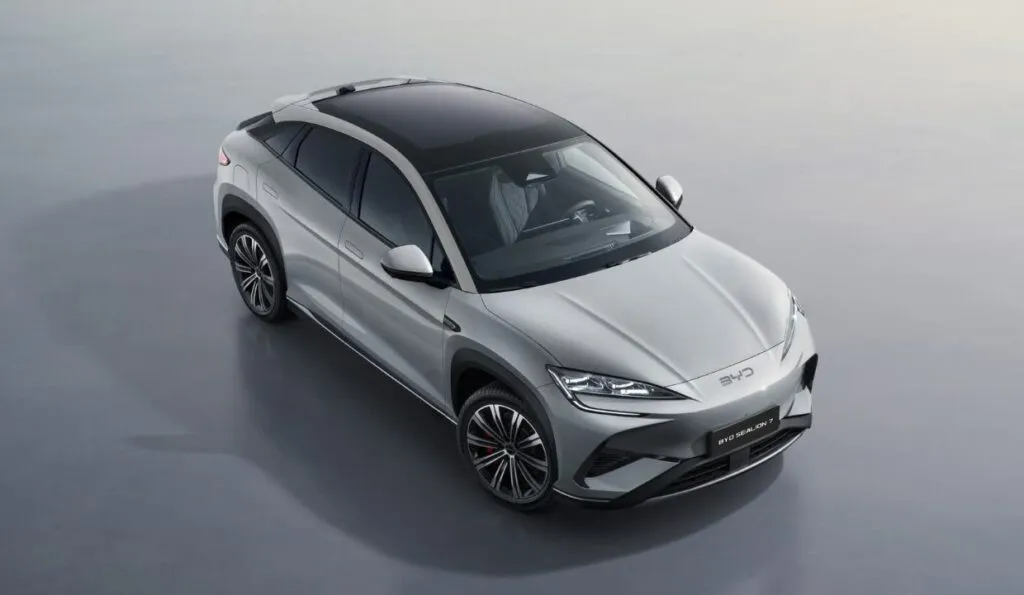 BYD Sealion 7 