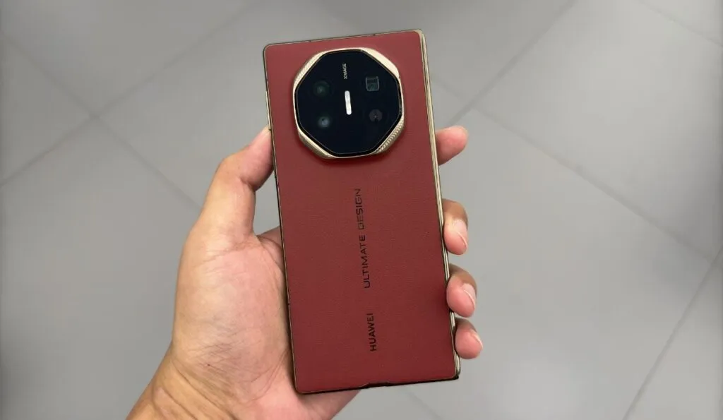 Huawei Mate XT