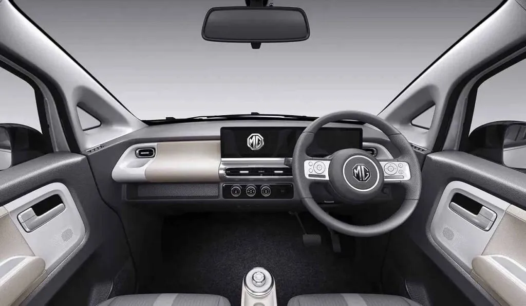 MG Comet EV Blackstorm