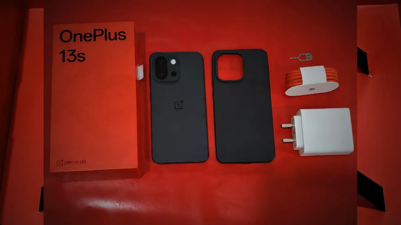 OnePlus 13s