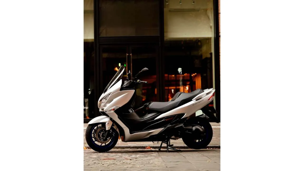 Suzuki Burgman 400