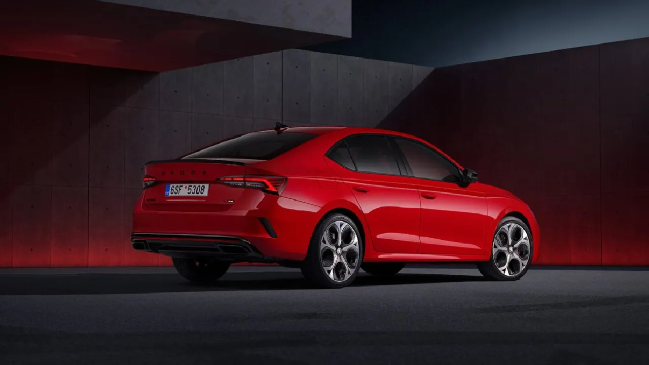 Skoda Octavia RS engine specs