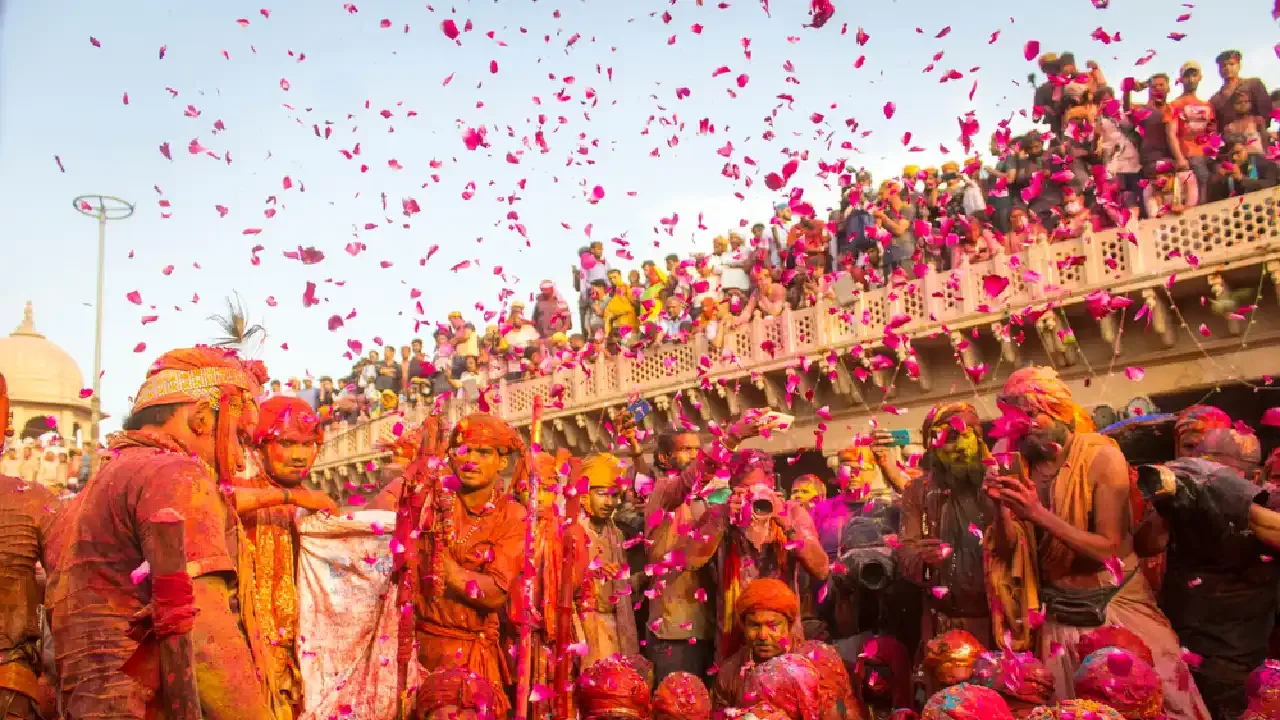 Best Places to Visit During Holi