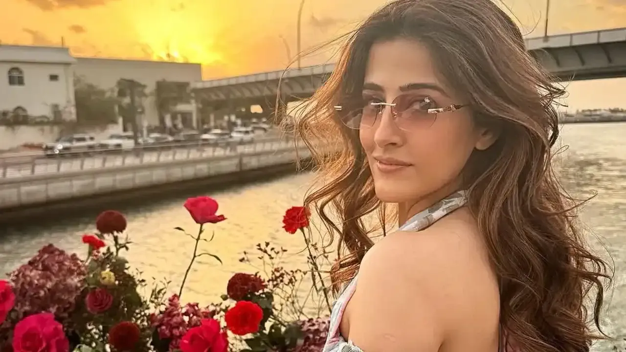 Kriti Sanon&rsquo;s Sister Nupur Sanon Gets Engaged