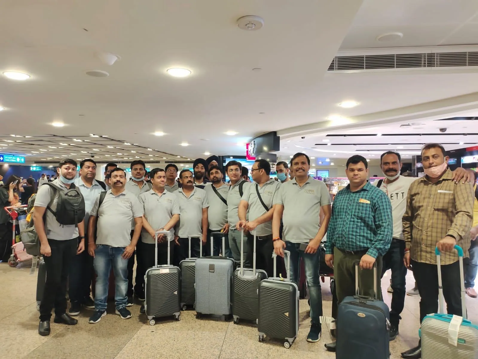 Lahori Zeera's Team of Channel Sales Partners