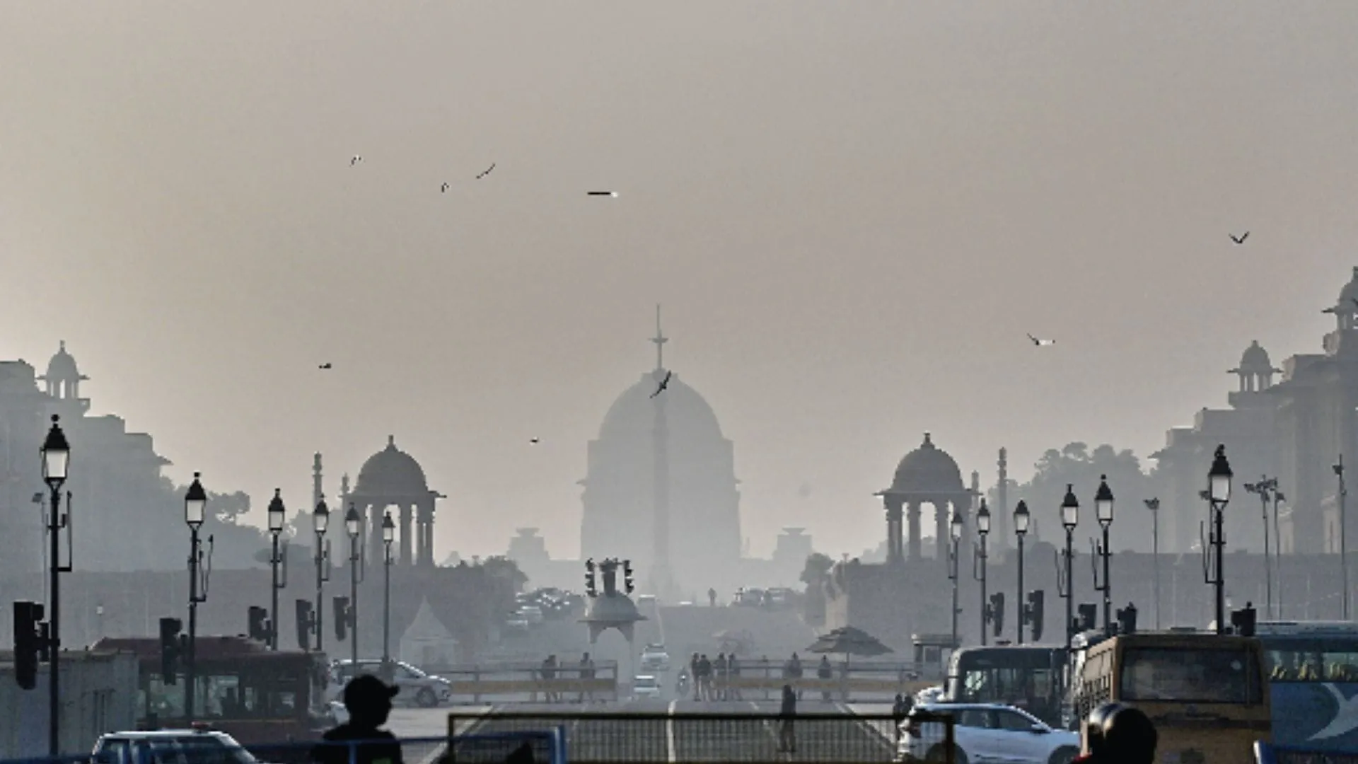 Weather Alert:उत्तर भारत में कोहरे-सर्दी का कहर जारी, मौसम विभाग का अलर्ट-  आने वाले दिनों में और बढ़ेगी ठंड - Weather Alert Updates Winter News Fog  Cold North India Meteorological ...