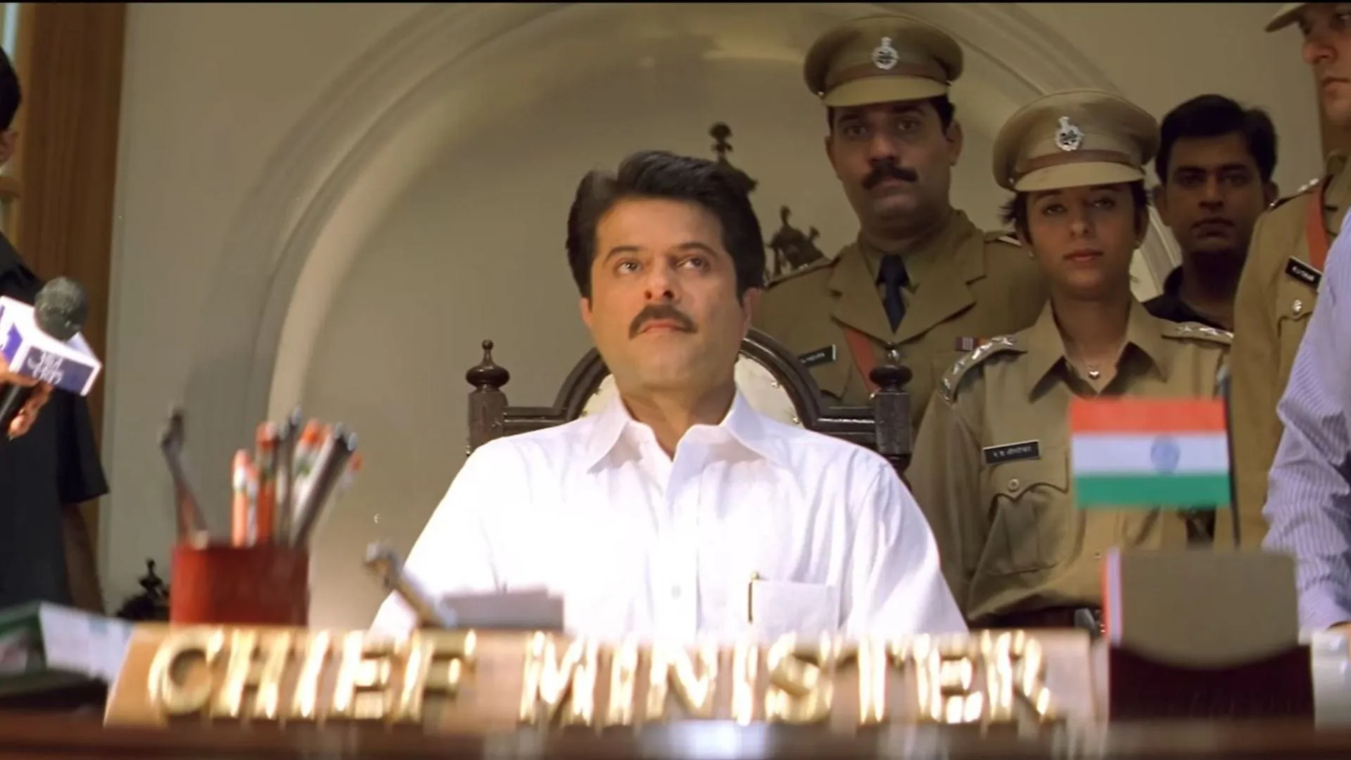 क्या जल्द रिलीज हो सकती है अनिल कपूर की 'नायक 2', इस एक अपडेट से लगने लगे  कयास - Anil Kapoor Likely To Make Sequel Of Nayak Acquires Film Copyrights  25 Years