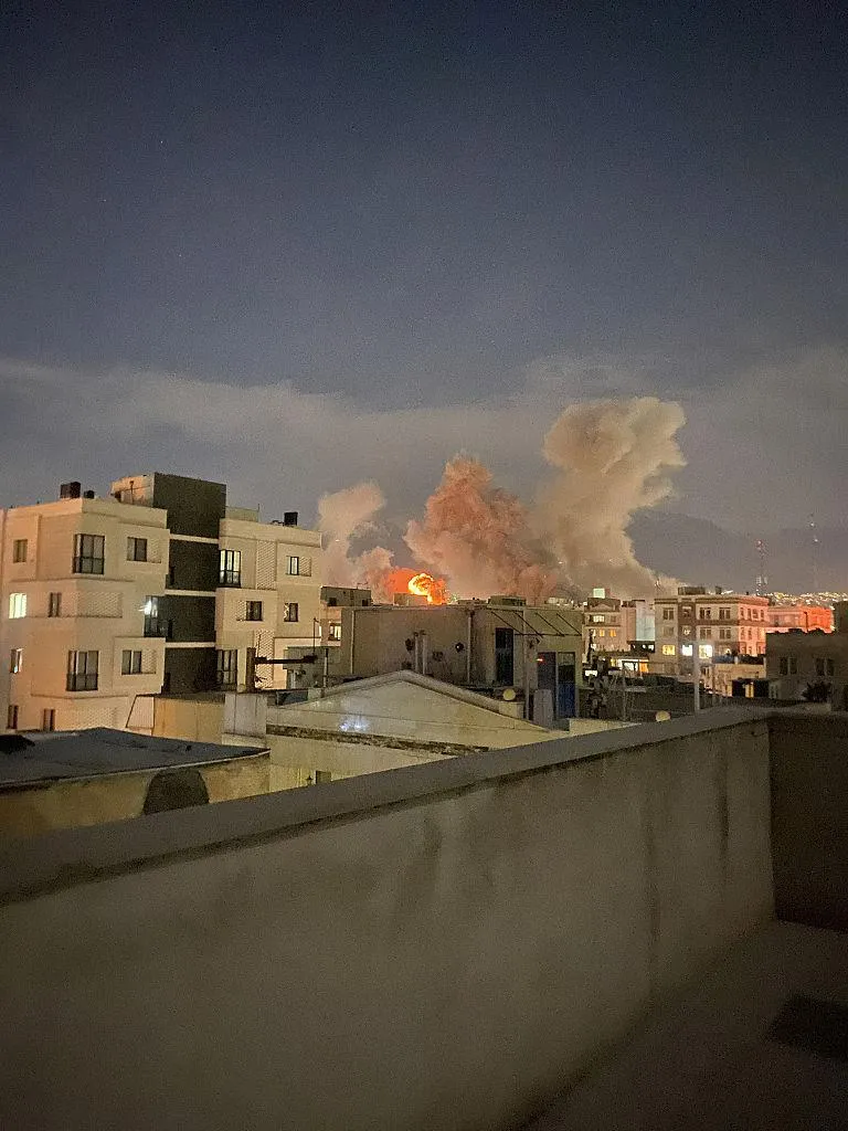 Explosions-in-Tehran-March-1