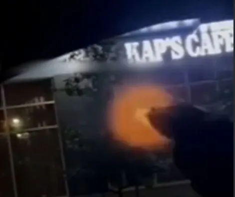 kapil-sharma-cafe-firing-surrey-harjit-laddi