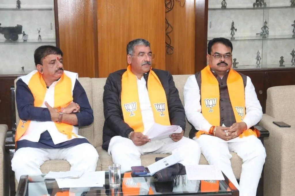 भोपाल उत्तर में भाजपा कार्यकर्ताओं की बैठक को हितानंद ने किया संबोधित -