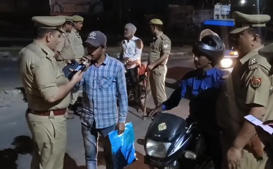 moradabad news,moradabad traffic police
