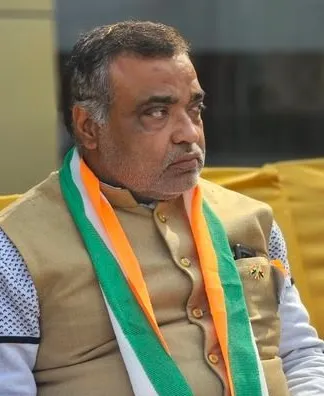 शि‍वराम स‍िहं।