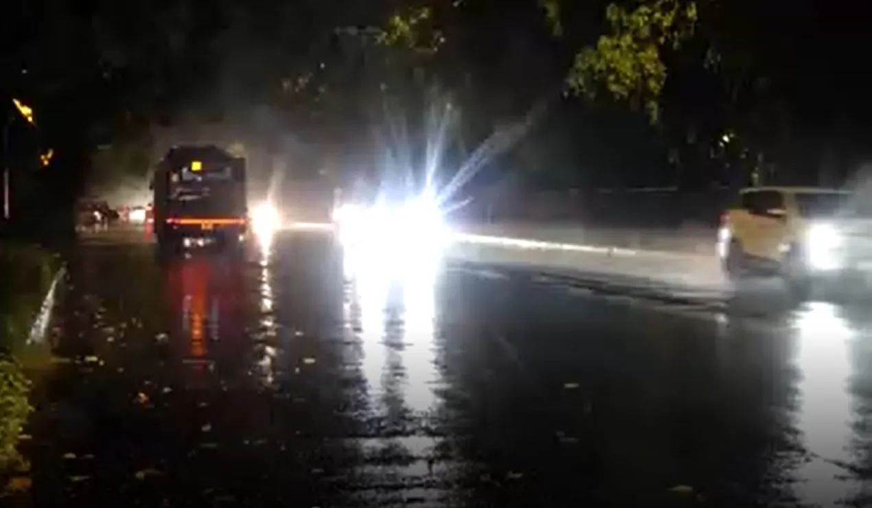 Rain in delhi