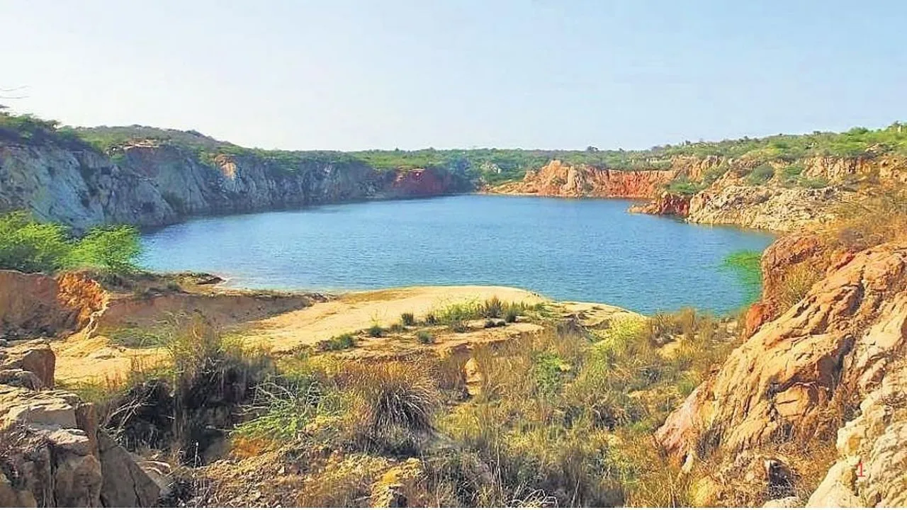 अच्छी खबर: Asola Bhatti Wildlife Sanctuary में पांच करोड़ लीटर जल संचयन, NGT में सौंपी गई रिपोर्ट