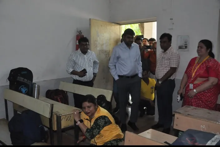 जिलाधिकारी रहे मौजूद 
