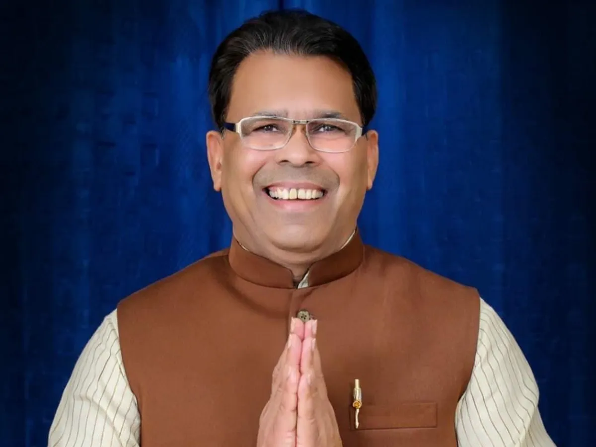 नरेंद्र कश्यप (राज्यमंत्री)