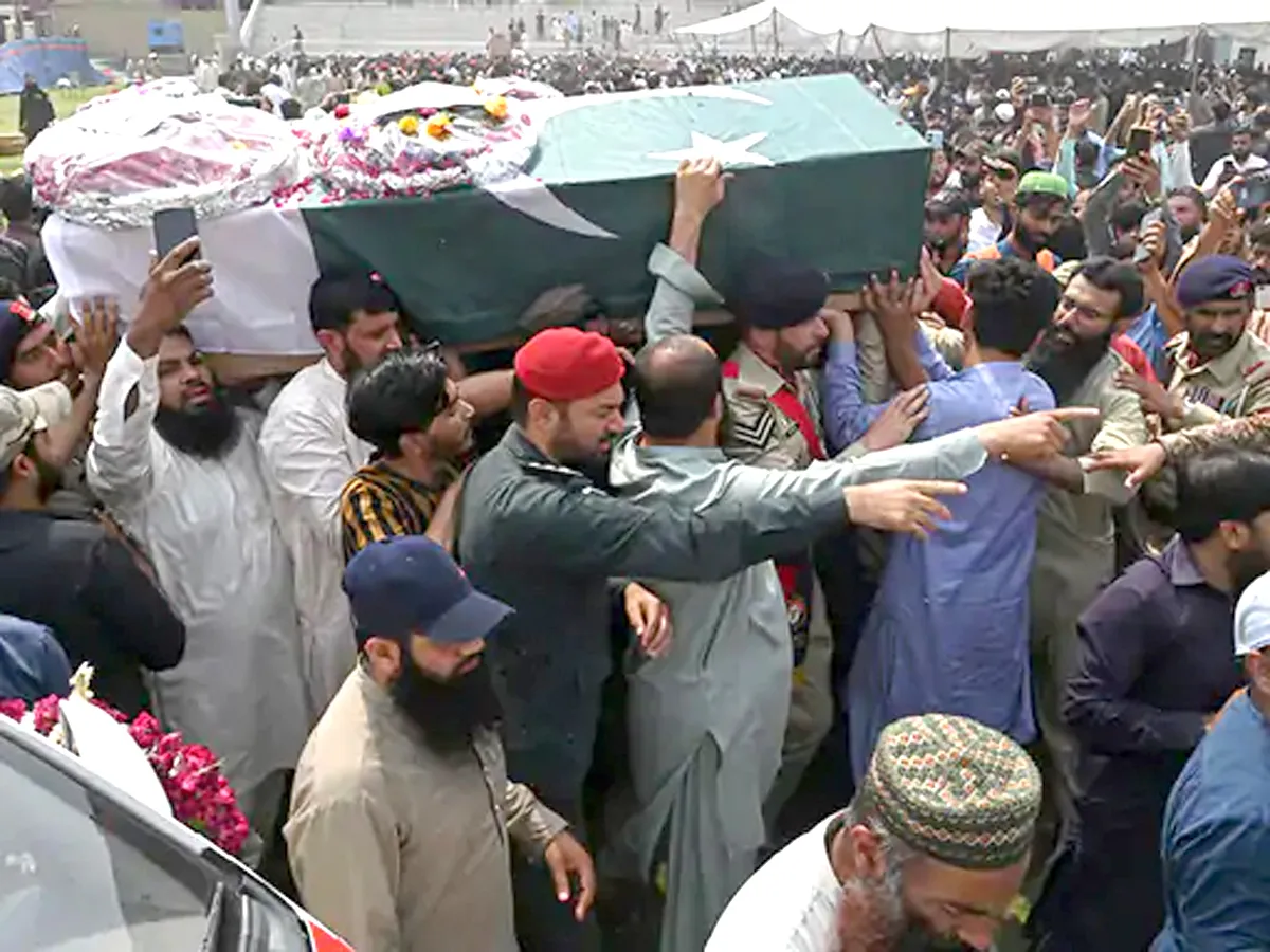 PAKISTAN ME TABOOT