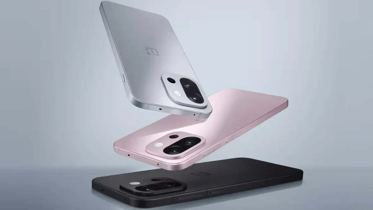 भारत में लॉन्च OnePlus 13s स्मार्टफोन | यंग भारत न्यूज