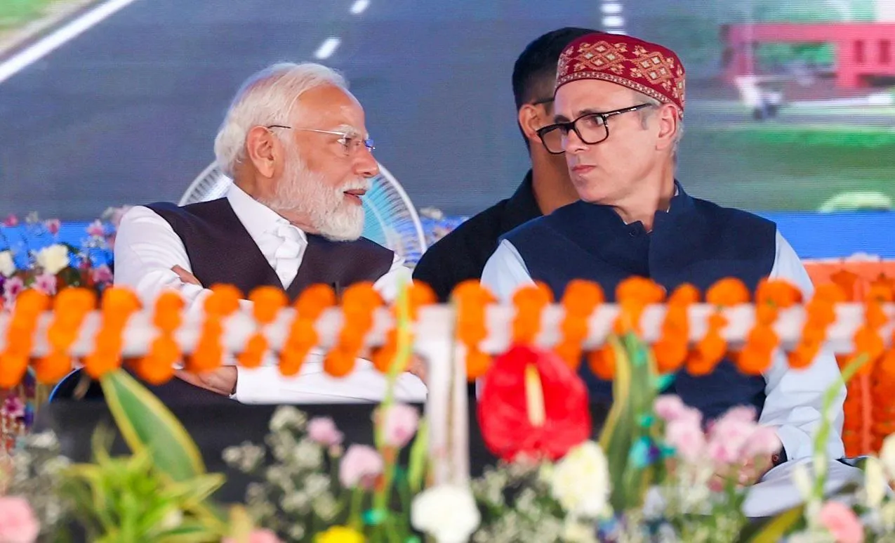 Modi & Omar Abdullah