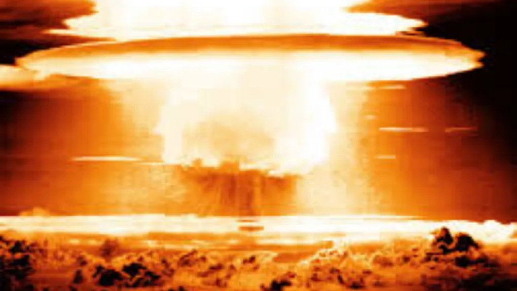 US tests the first hydrogen bomb