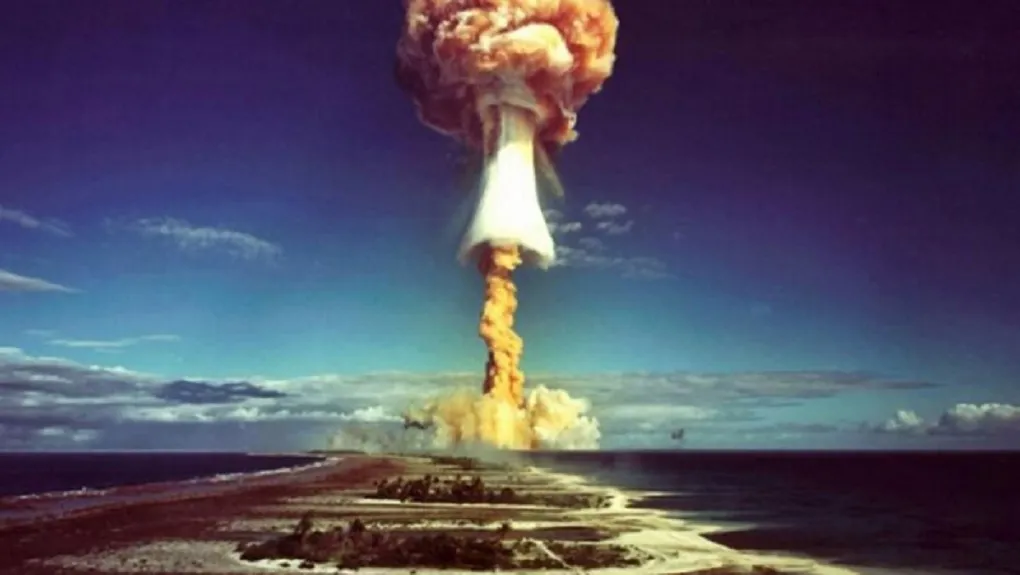 France tests nuclear weapon