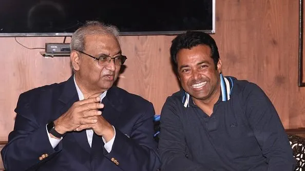 Vece Paes Died - टेनिस दिग्गज लिएंडर पेस के ओलिंपिक मेडलिस्ट पिता वेस का 80  साल की उम्र में निधन, शोक में डूबा खेल जगत - Vece Paes Olympic bronze  medallist and