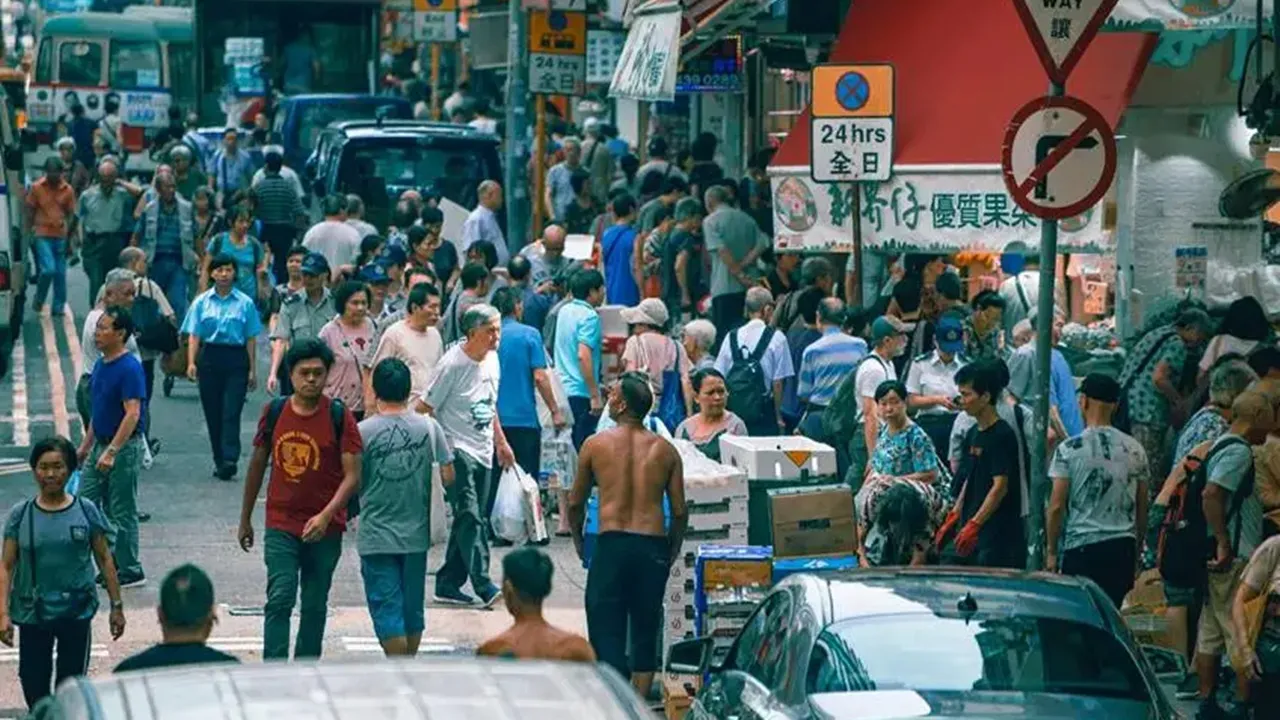 Retro pornografik erkak aktyorlarning fotosuratlari