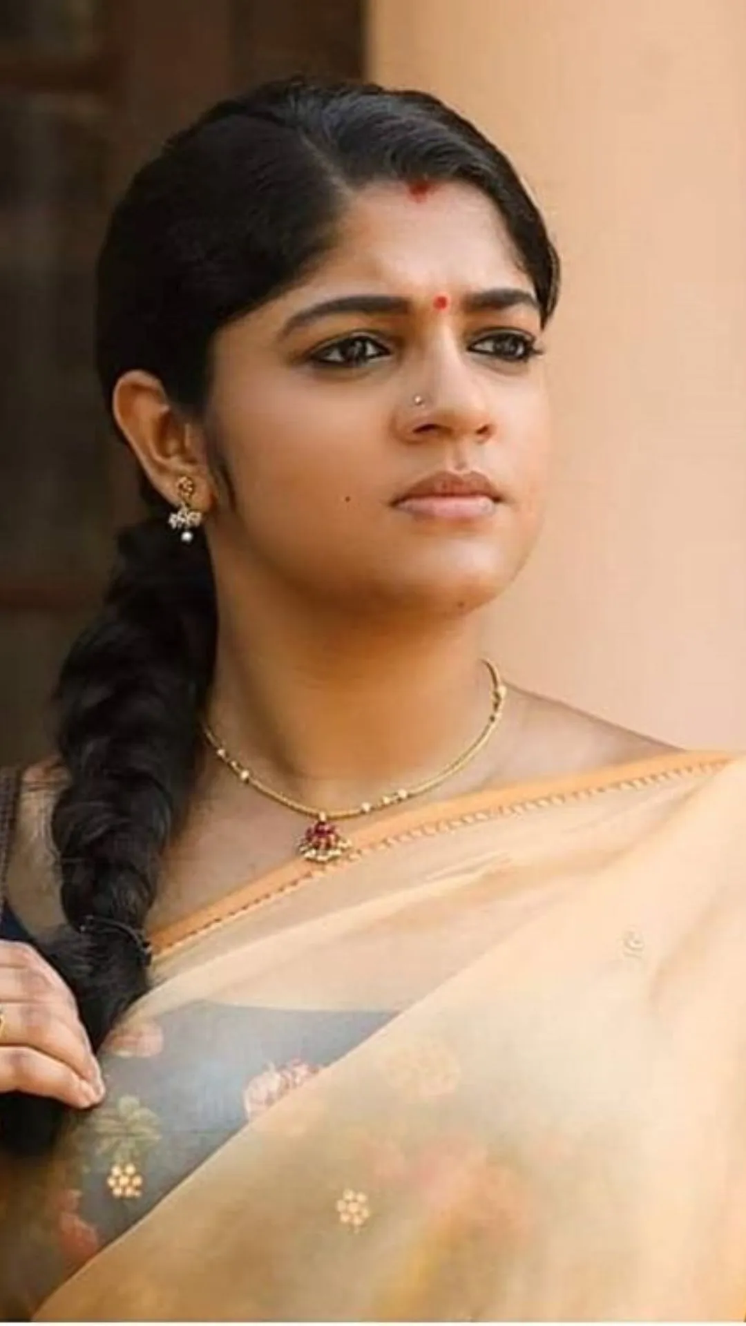 Normalize மனைவி வேலைக்கு செல்வது