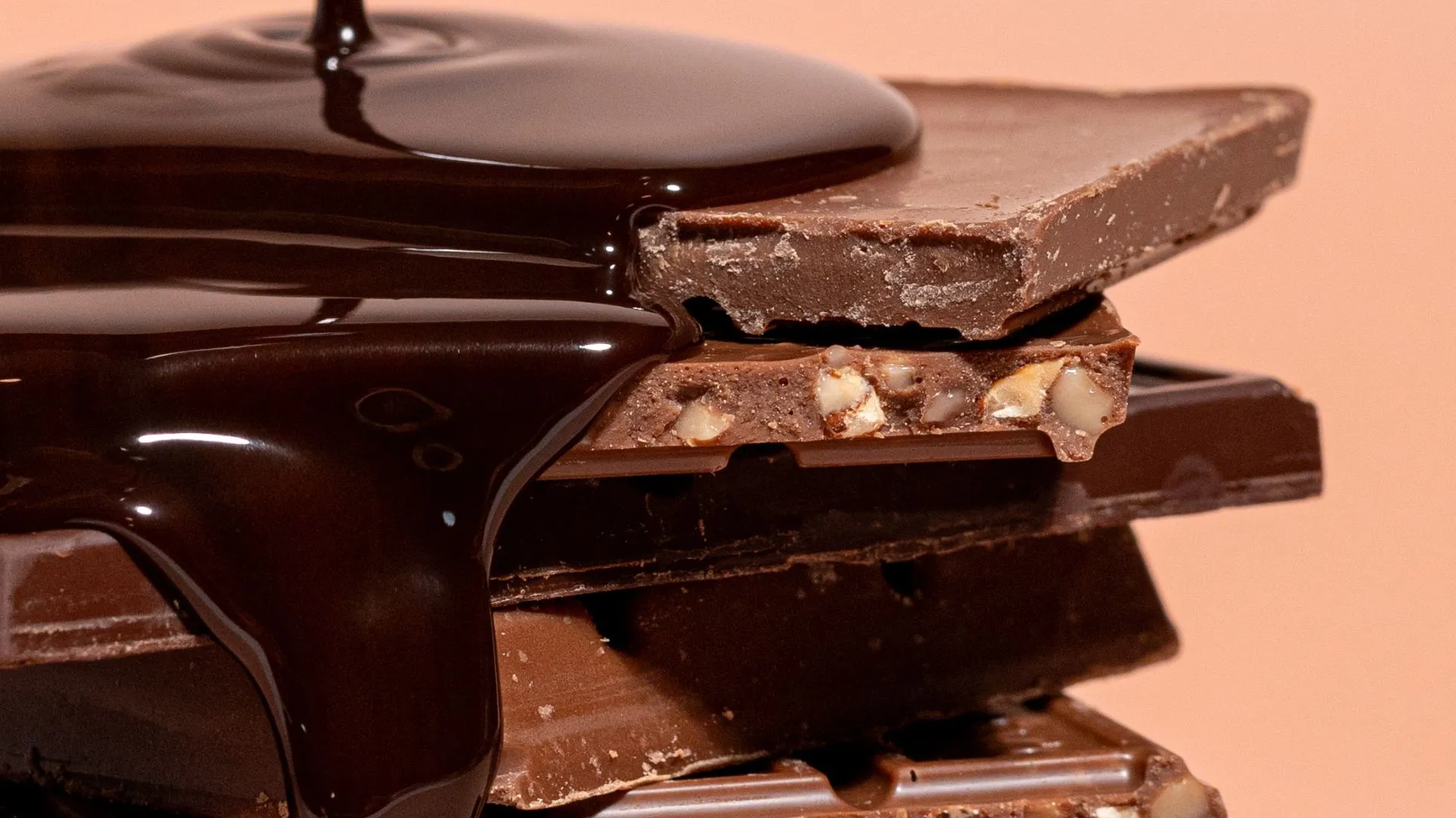 Heavy rainfall in Ghana and Côte d'Ivoire caused a major cocoa crisis