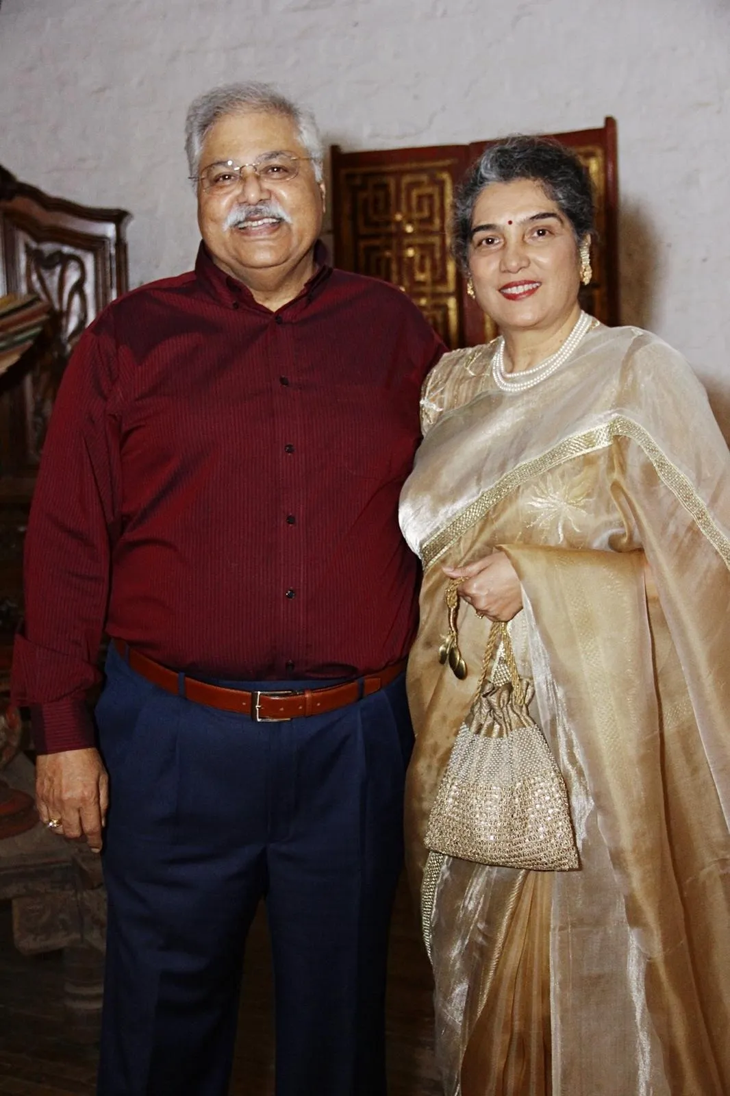 Satish Shah with wife Madhu---Dec 2019
