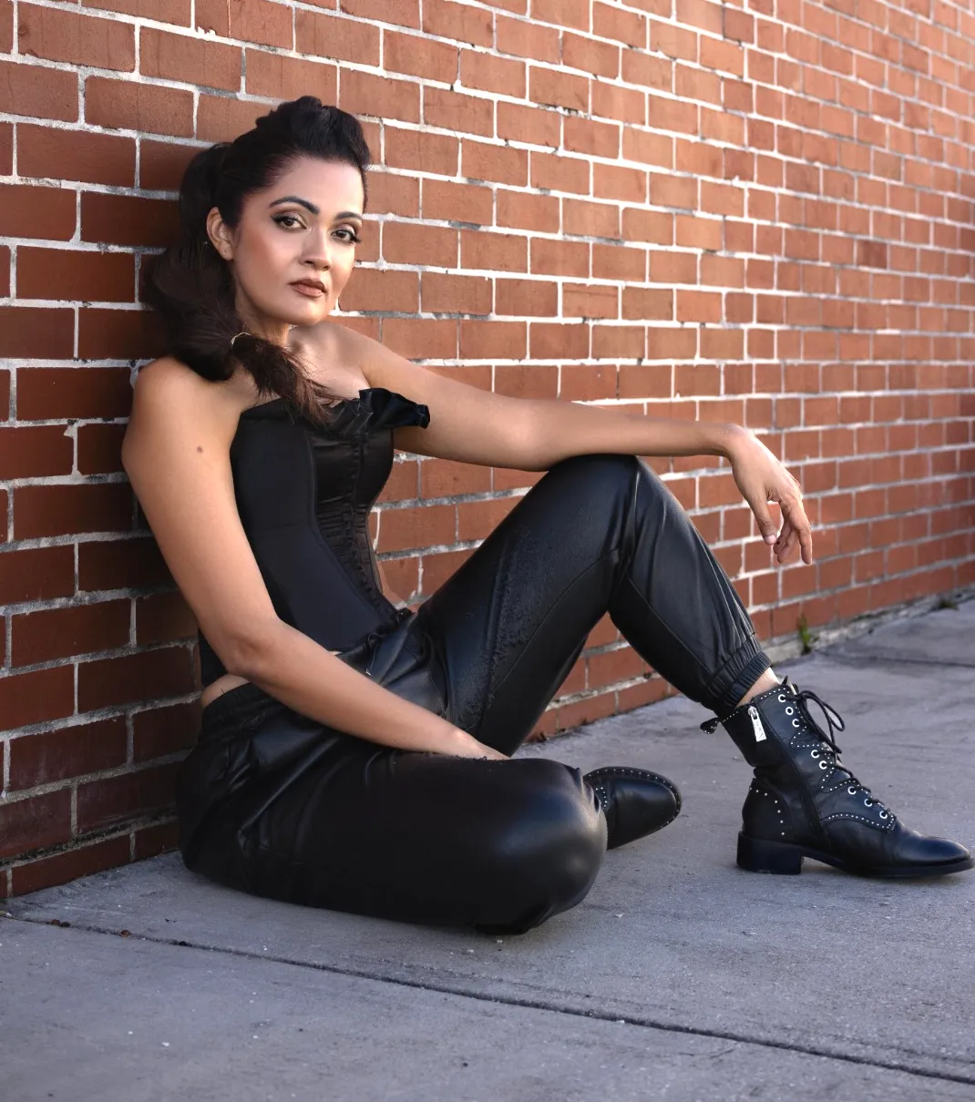 Sheena Chohan & Angelina Jolie (1)