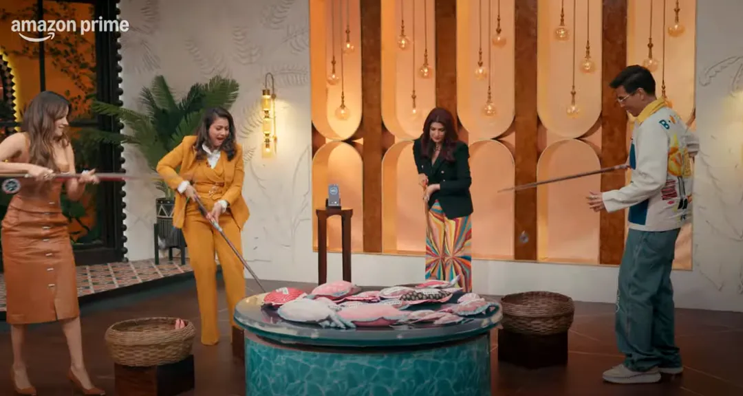 Too Much With Kajol and Twinkle seen
