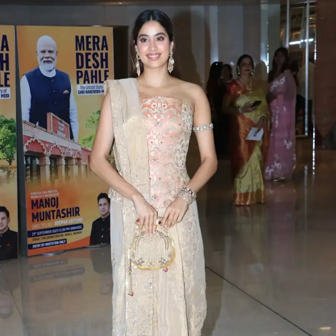 Janhvi Kapoor Mera Desh Pehle screening NMACC Mumbai events