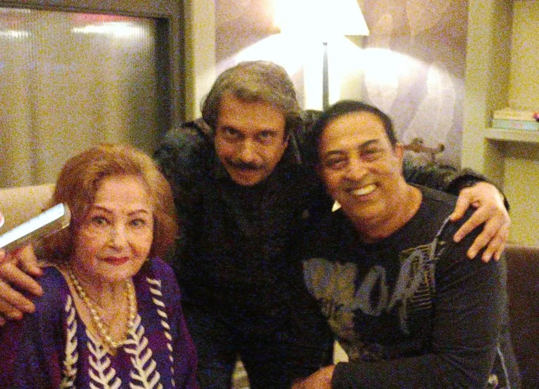 Madhumati with Vindu Dara Singh and journalist Chaitanya Padukone
