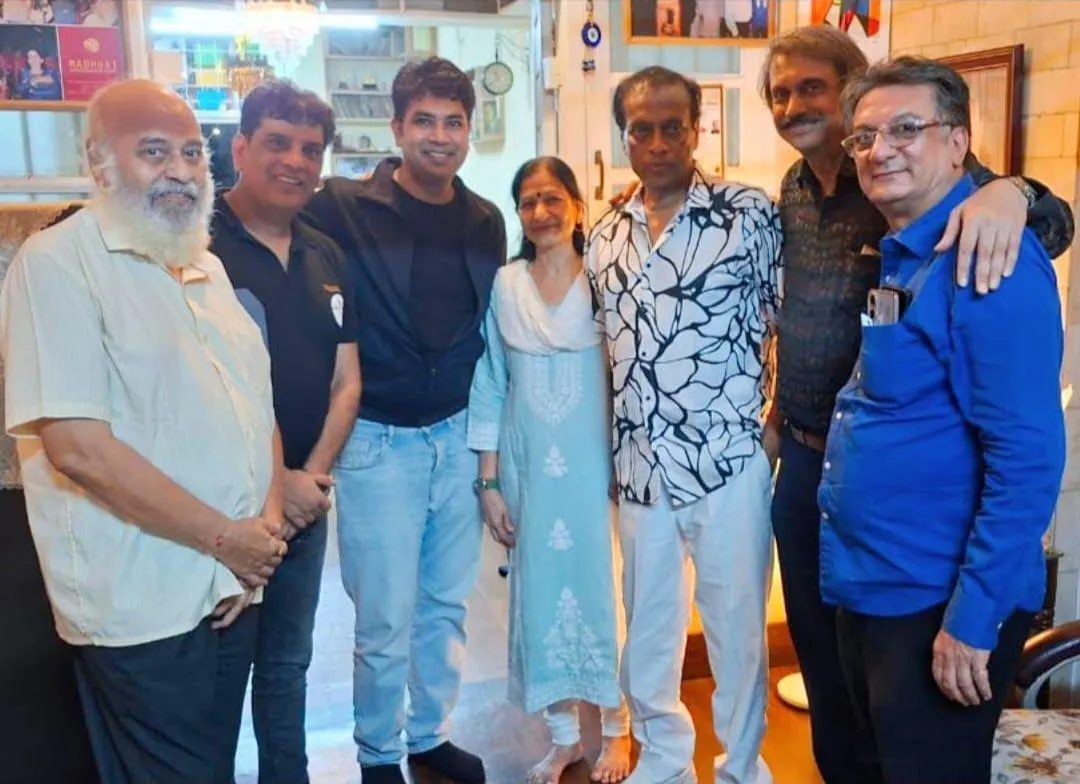 TonicTalks--Bharat Ashar, Gaurav Sharma, RJ Gaurav, Rani Shekhar,Ashok Shekhar, Chaitanya P, Pratik Mehta