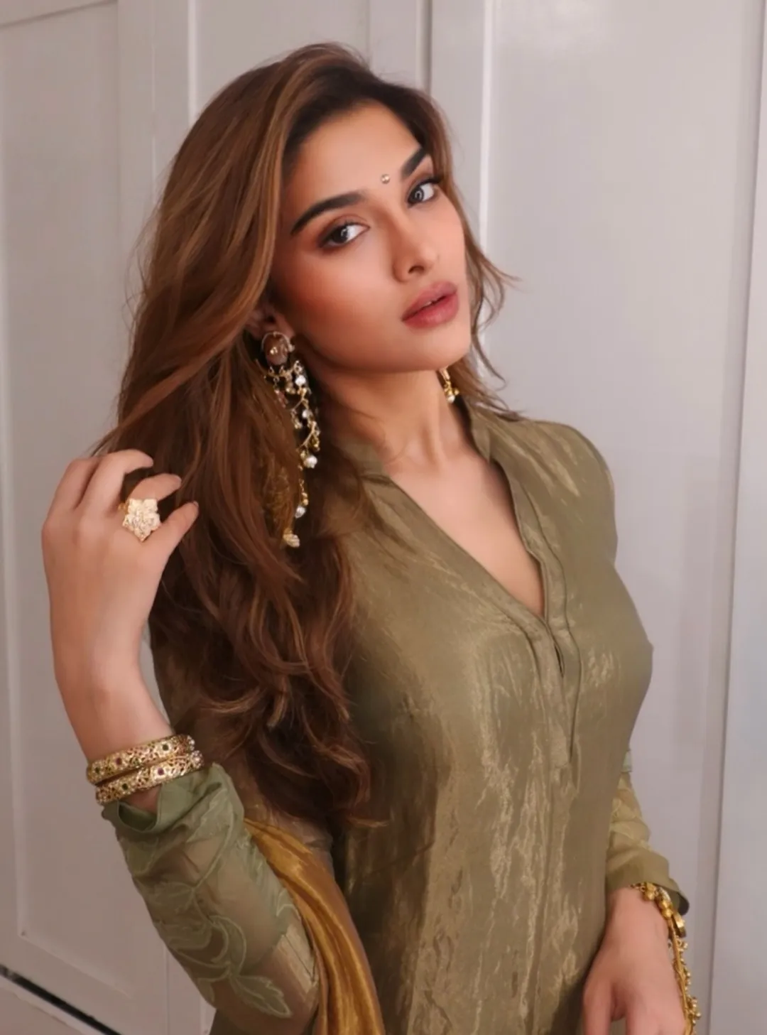 Saiee Manjrekar