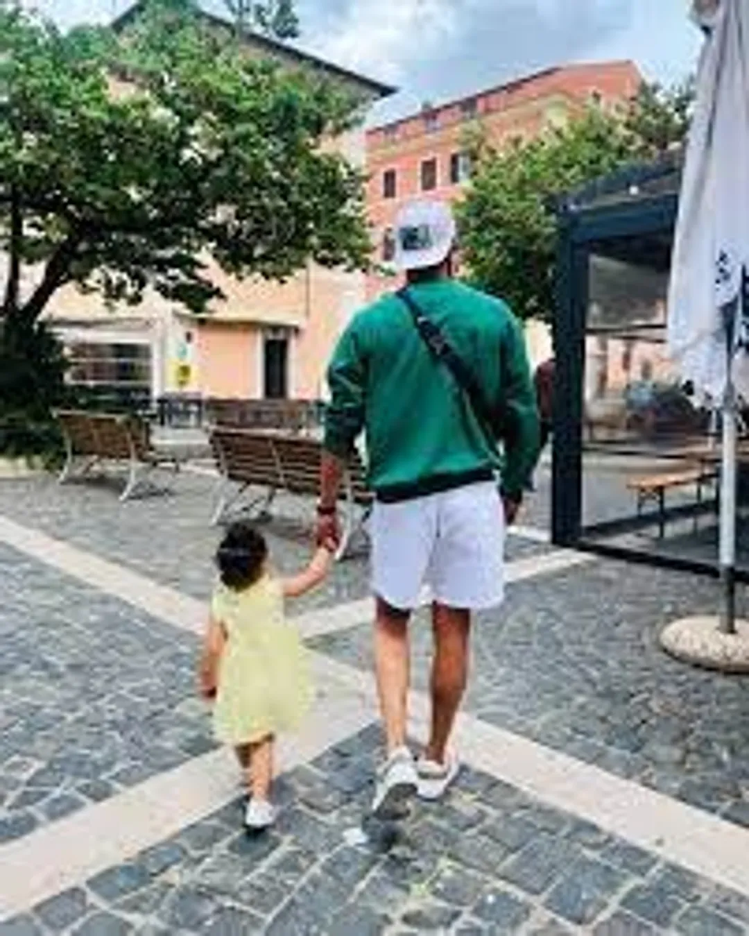 Alia Bhatt Ranbir Kapoor daughter Raha vanity van