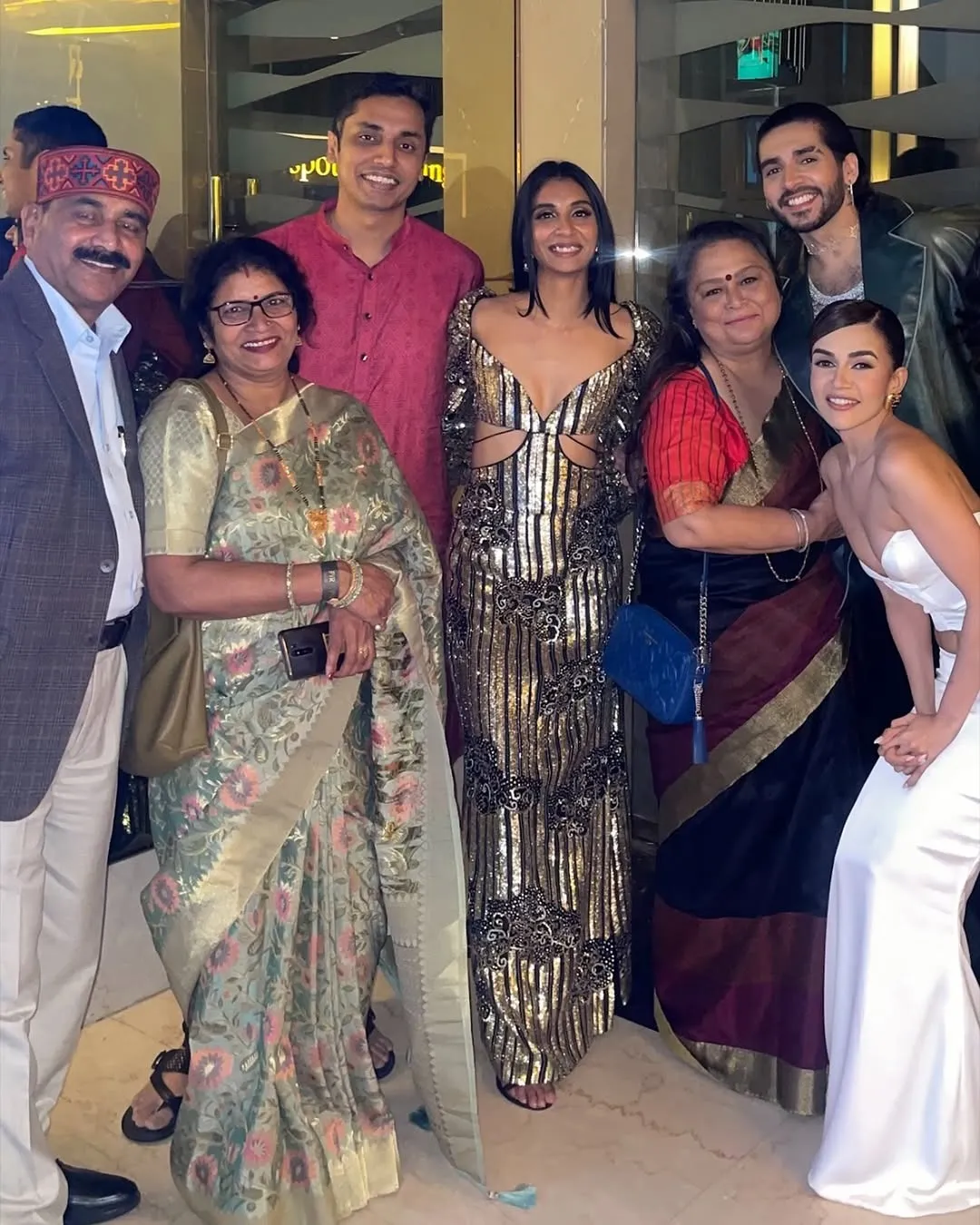 Dolly Singh has made history as one of only 25 creators worldwide to win the Instagram Ring.This (3)