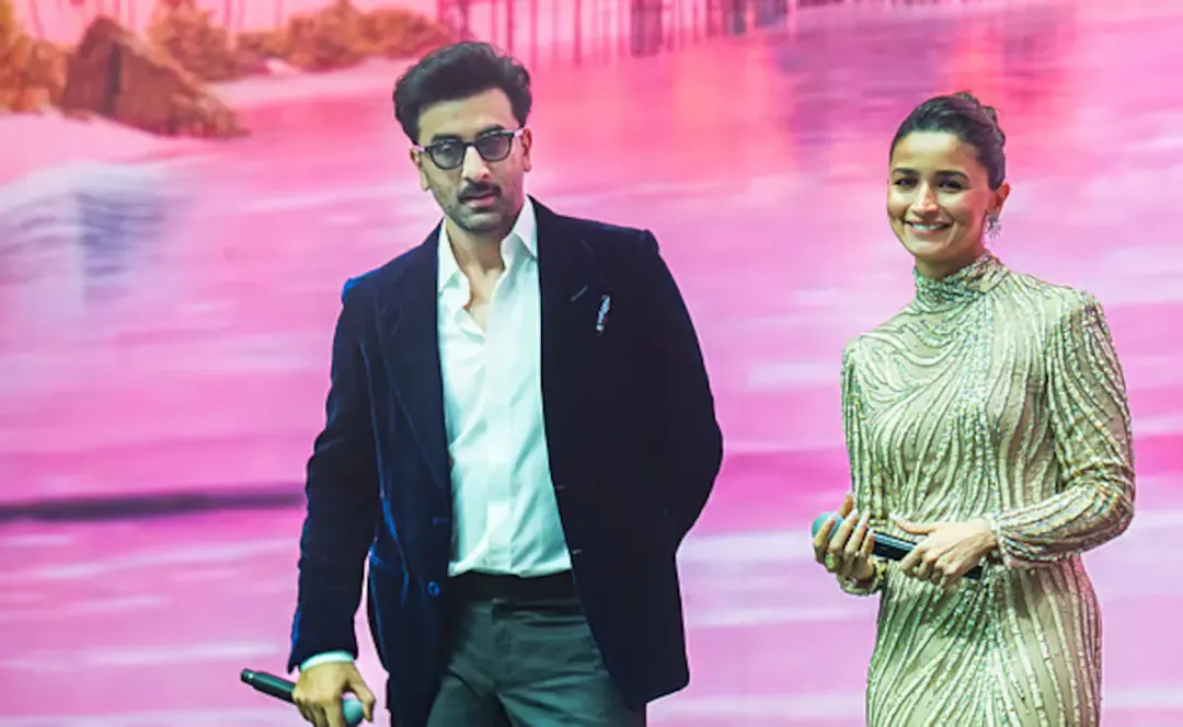 6idgakgc_ranbir-alia_625x300_13_November_25