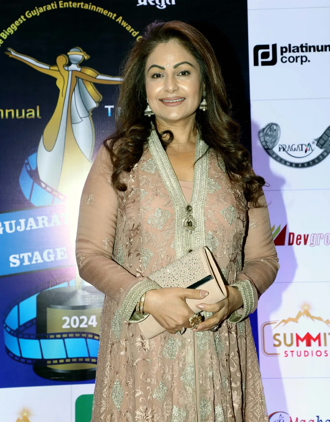 Ayesha Jhulka