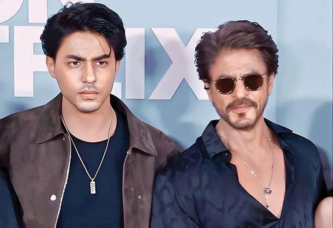 Aryan doesn't tell me anything, shares SRK