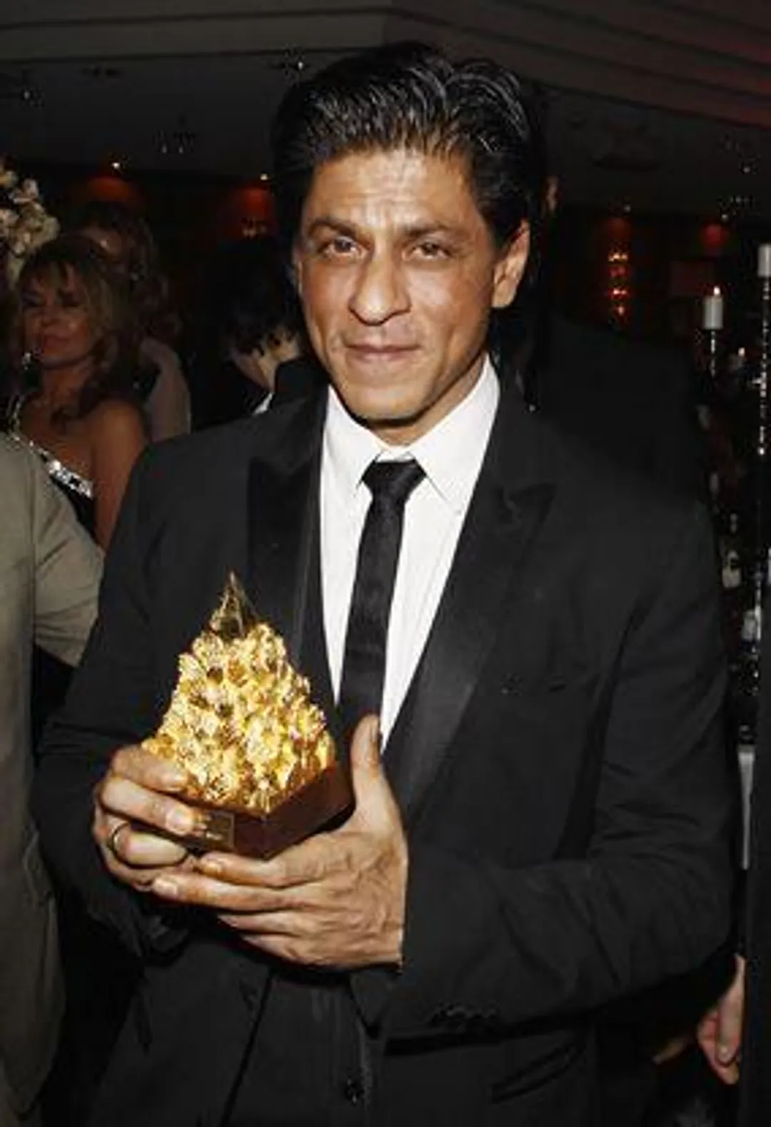 Shah Rukh Khan honoured by UNESCO - Masala.com