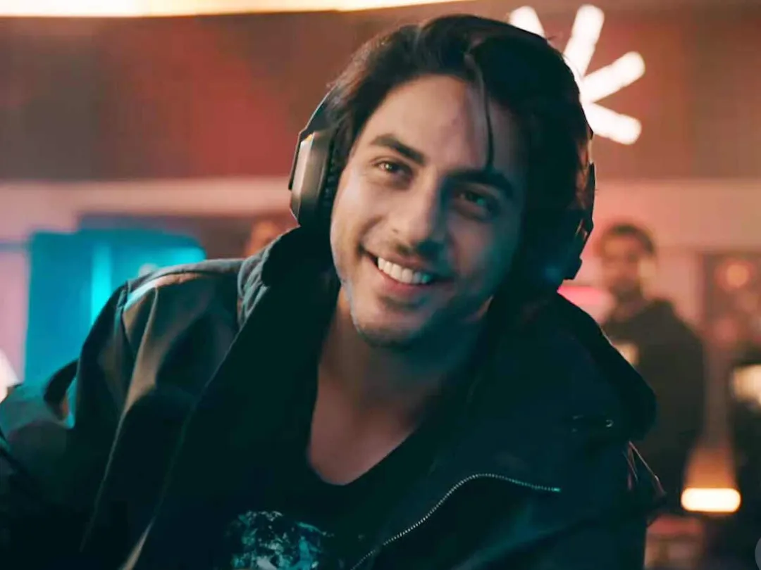 The First Look of Aryan Khan's Directorial Debut The Ba***ds of Bollywood  to Be Out on THIS Date | Filmfare.com