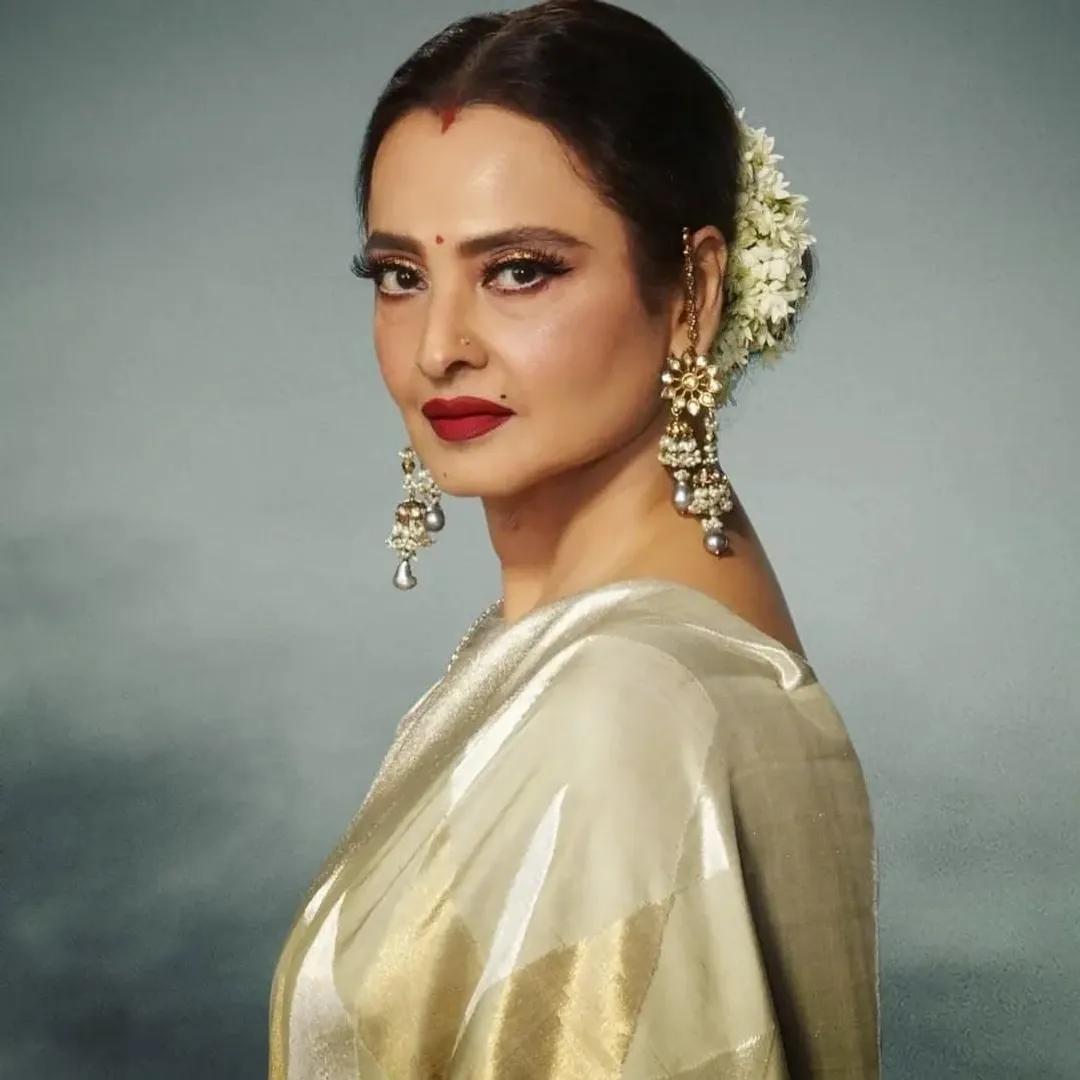 Timeless Chemistry! Must-Watch Rekha-Amitabh Bachchan Films